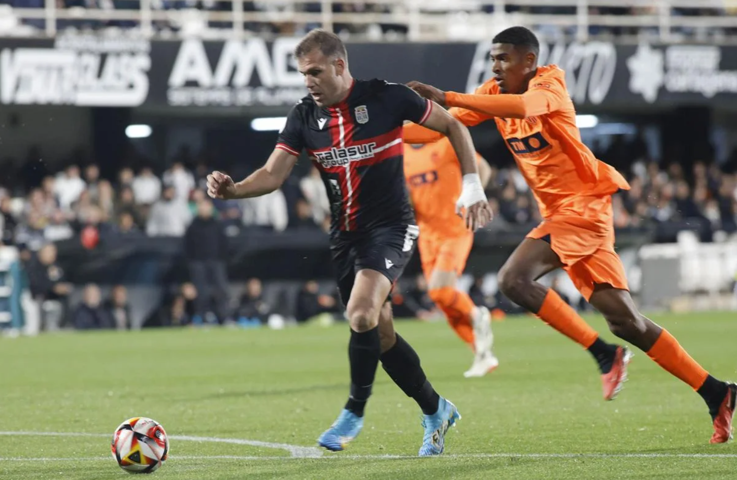 西媒：莫斯克拉拒绝瓦伦西亚开出的续约合同，他想要为阿森纳效力