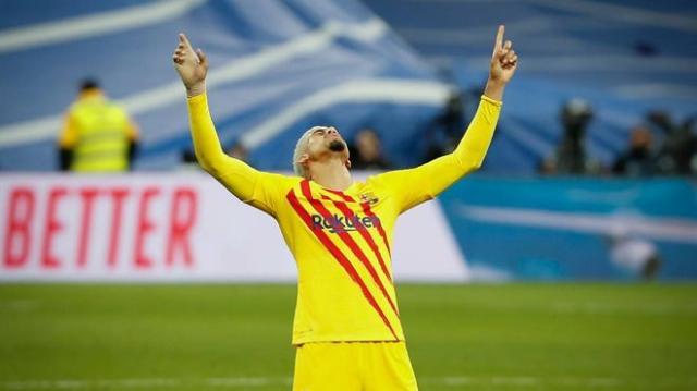 华体会最新官网-阿劳霍火速续约，登贝莱续约谈判是演给哈维看的？